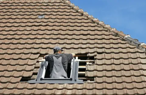 Pose de velux - Saint-Jean-des-Ollières
